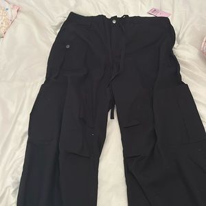 New, never worn, still has tag